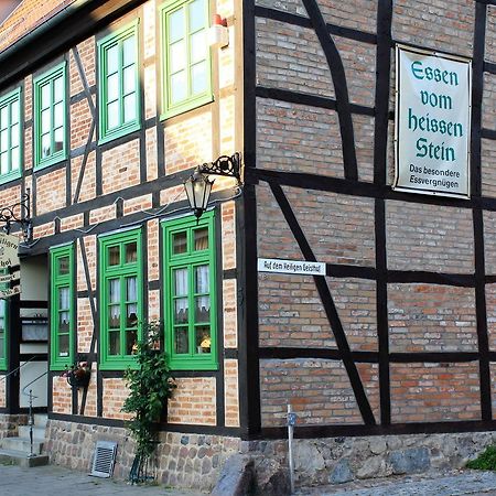 "Zum Heiligen Geisthof" Hotel Parchim Exterior photo