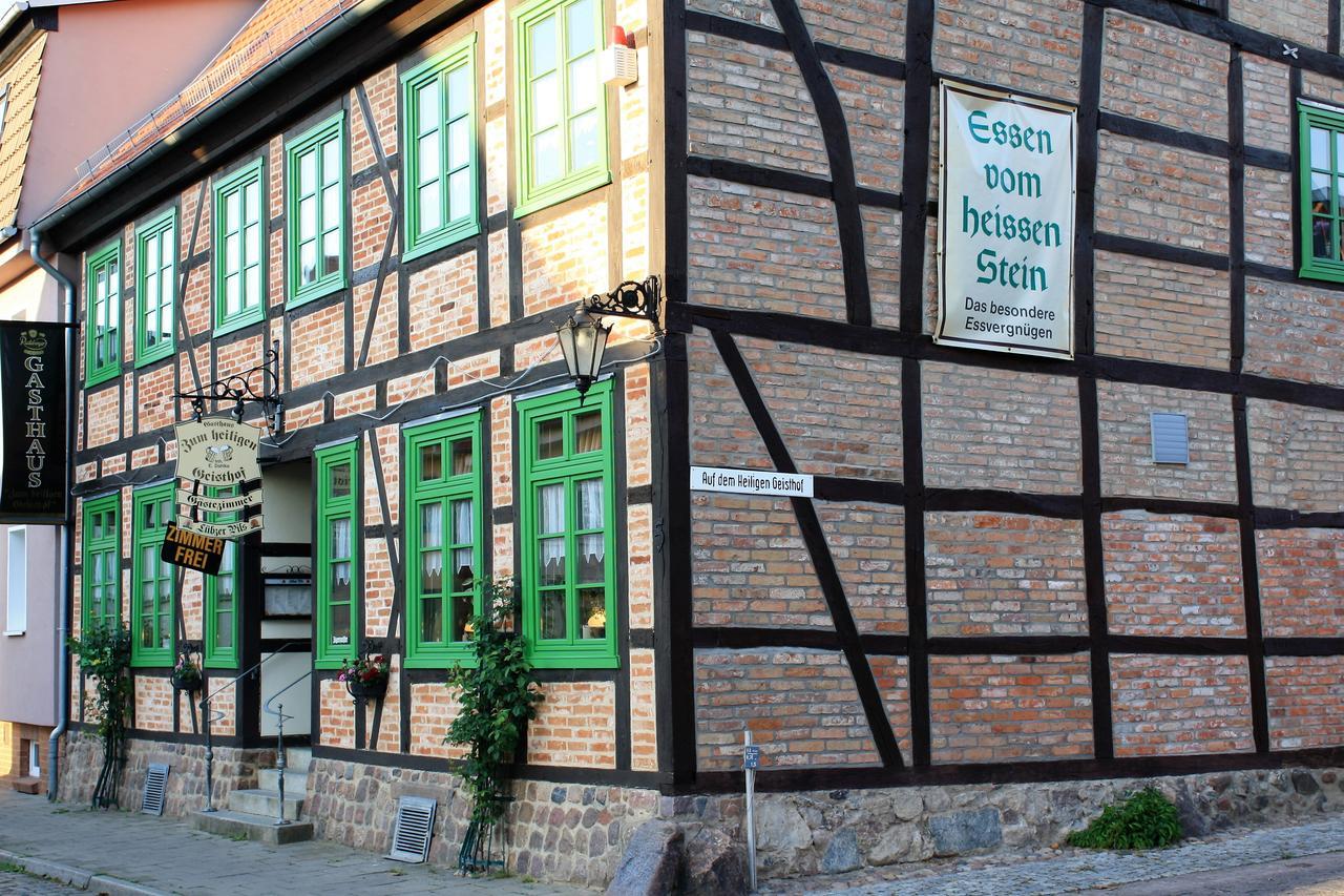 "Zum Heiligen Geisthof" Hotel Parchim Exterior photo